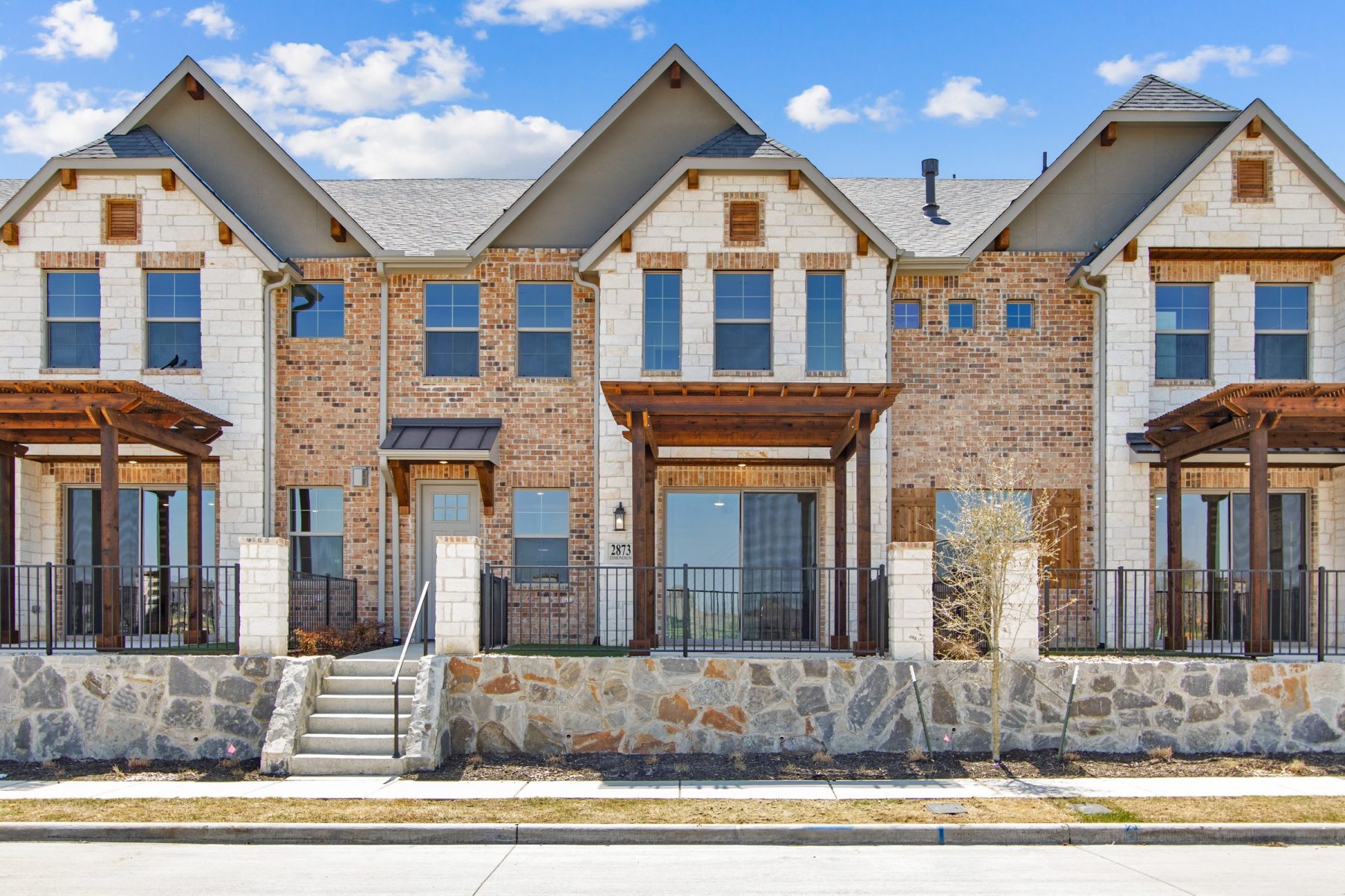 2873 Edmondson