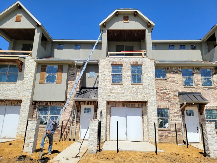 1221 Armstrong