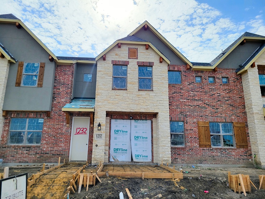 1232 Armstrong